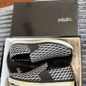 Sebastian Milano Black & White Geometric Slip-On Loafers